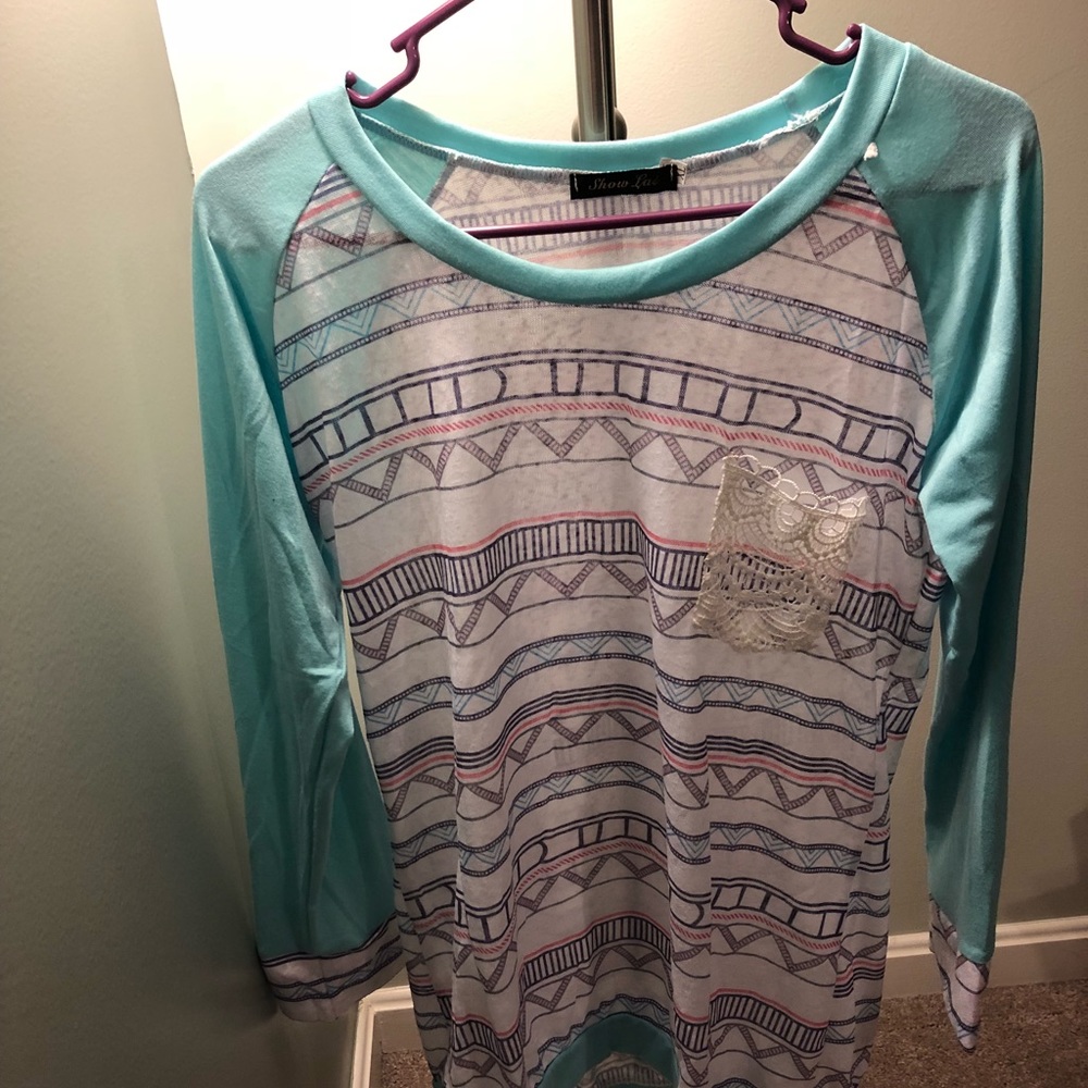 Women’s shirt